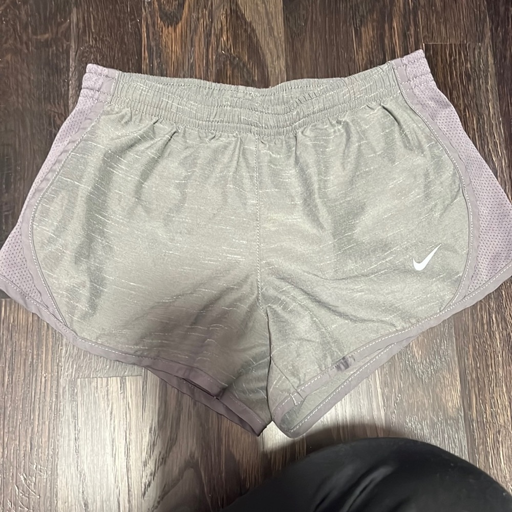 Girls size small Nike Dri-Fit grey shorts